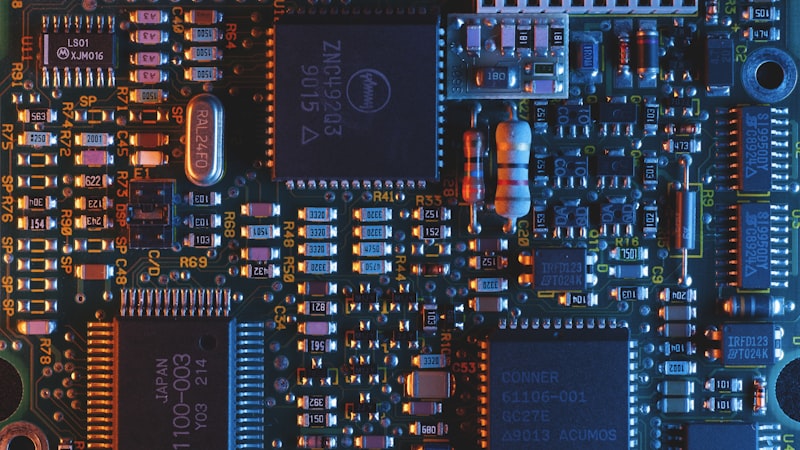드론 vs 전투기, 차세대 공중전의 승자는 누구인가